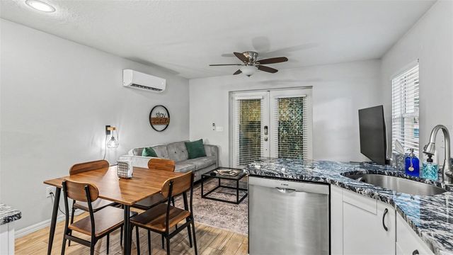 926 HOLLINGSWORTH ROAD, Lakeland, FL 33801