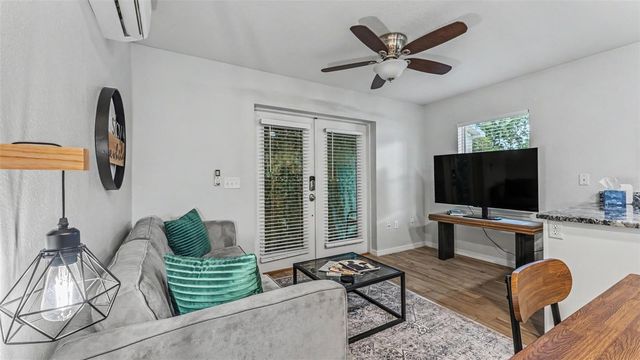 926 HOLLINGSWORTH ROAD, Lakeland, FL 33801