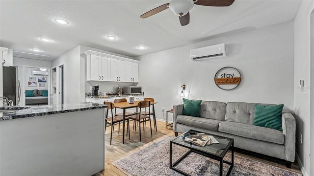 926 HOLLINGSWORTH ROAD, Lakeland, FL 33801