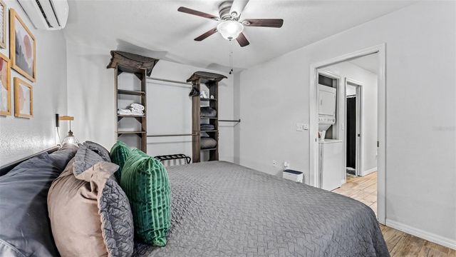 926 HOLLINGSWORTH ROAD, Lakeland, FL 33801