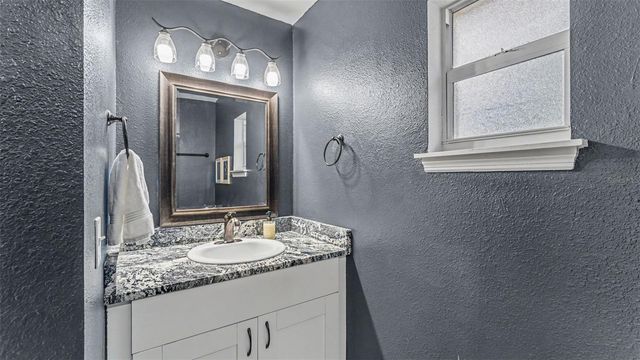 926 HOLLINGSWORTH ROAD, Lakeland, FL 33801