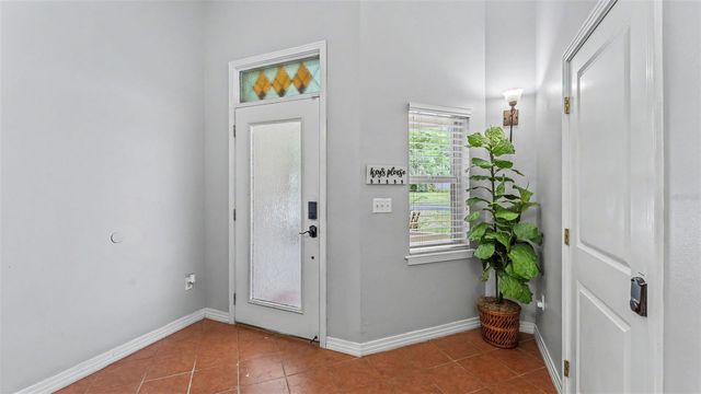 926 HOLLINGSWORTH ROAD, Lakeland, FL 33801