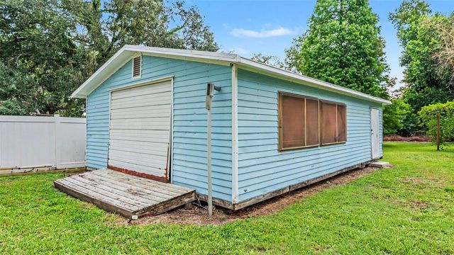 926 HOLLINGSWORTH ROAD, Lakeland, FL 33801