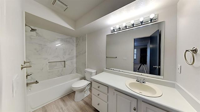 14419 N Pennsylvania Avenue 23D, Oklahoma City, OK 73134