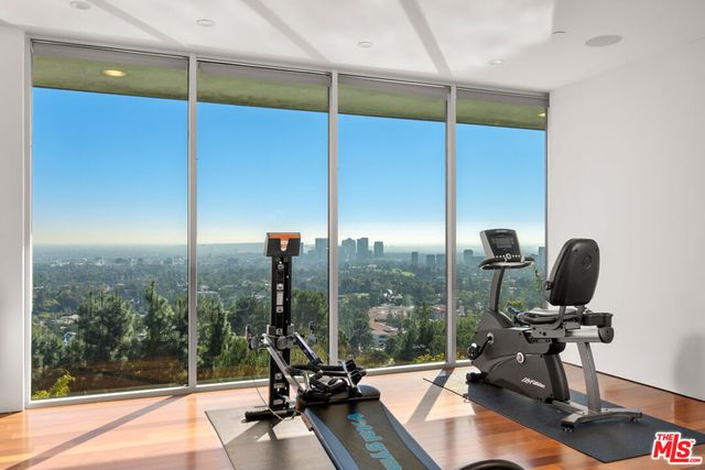 1290 Angelo Drive, Beverly Hills, CA 90210