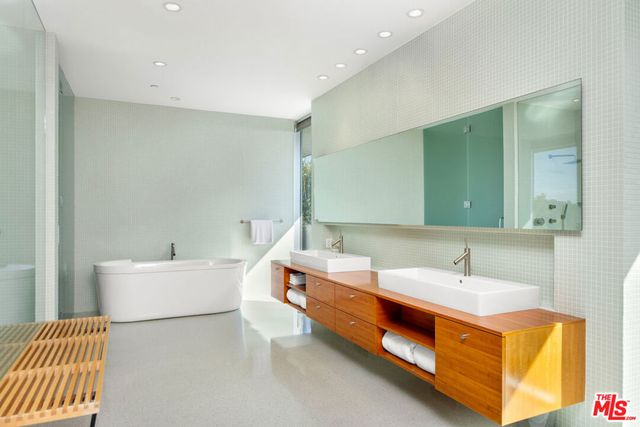 1290 Angelo Drive, Beverly Hills, CA 90210