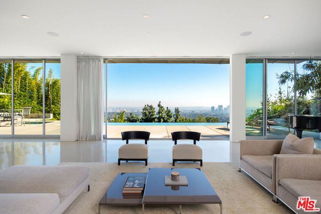 1290 Angelo Drive, Beverly Hills, CA 90210