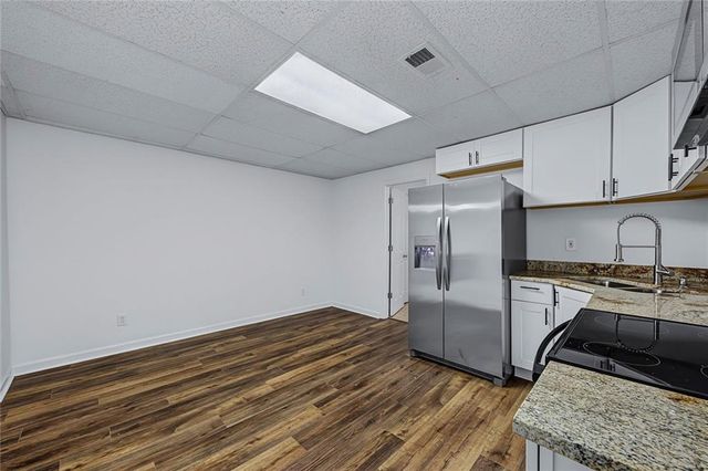 1509 Shadow Ridge Circle, Woodstock, GA 30189