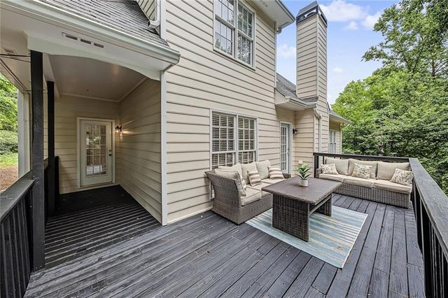 1509 Shadow Ridge Circle, Woodstock, GA 30189