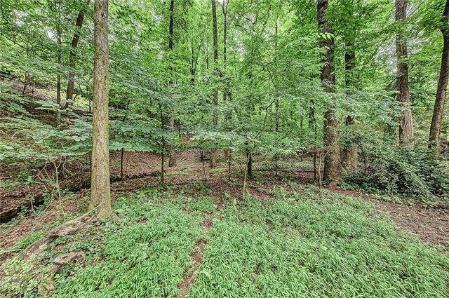 1509 Shadow Ridge Circle, Woodstock, GA 30189