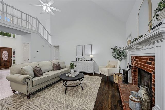 1509 Shadow Ridge Circle, Woodstock, GA 30189