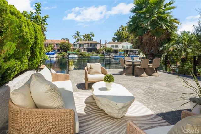 22627 Lakeside Lane, Lake Forest, CA 92630