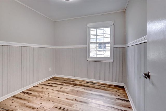 461 Dare AVE, Hampton, VA 23661