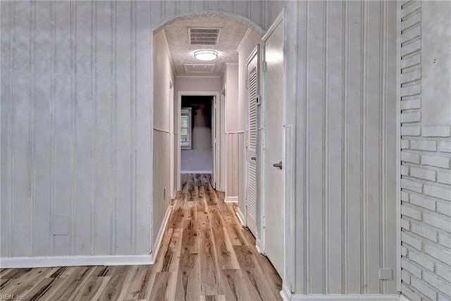 461 Dare AVE, Hampton, VA 23661