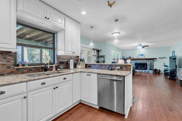 6041 65TH AVENUE N, Pinellas Park, FL 33781