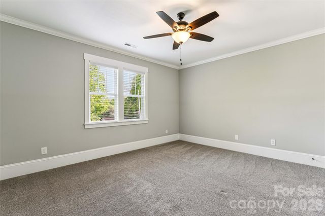 111 N Turner Avenue, Charlotte, NC 28216