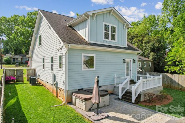 111 N Turner Avenue, Charlotte, NC 28216