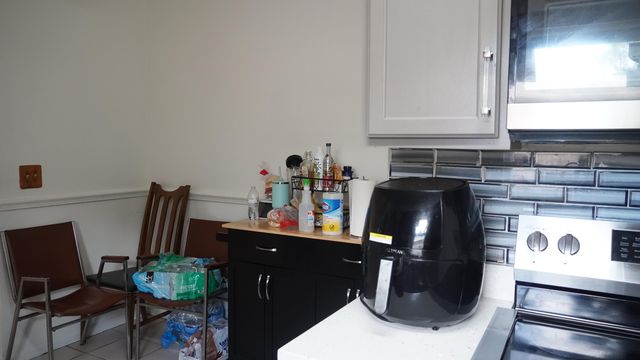 5805 BOSQUE Lane, West Palm Beach, FL 33415