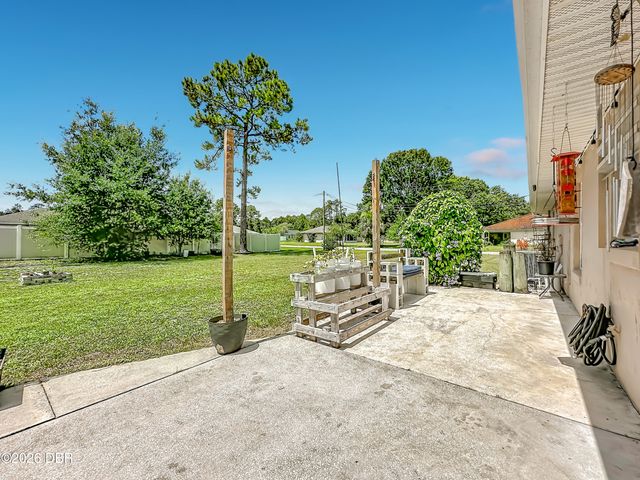 2 Radford Lane, Palm Coast, FL 32164