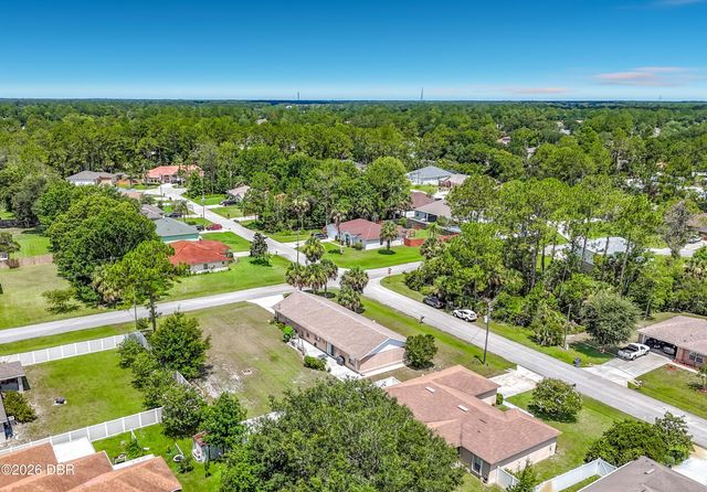 2 Radford Lane, Palm Coast, FL 32164