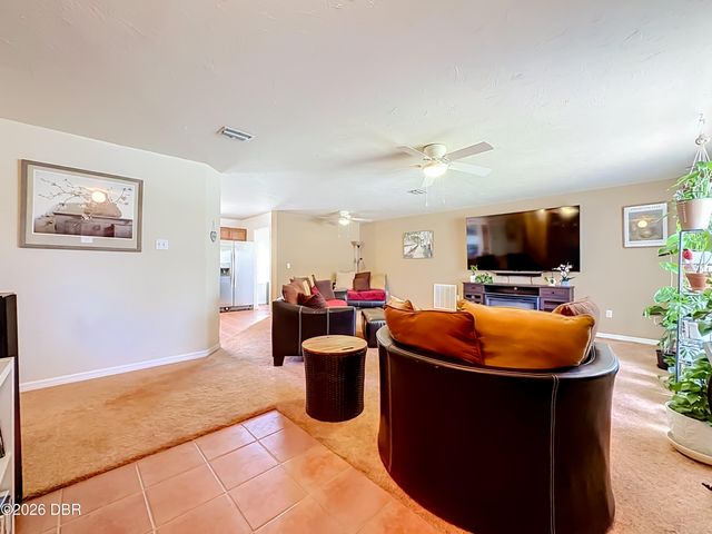 2 Radford Lane, Palm Coast, FL 32164