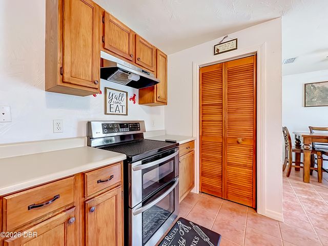 2 Radford Lane, Palm Coast, FL 32164