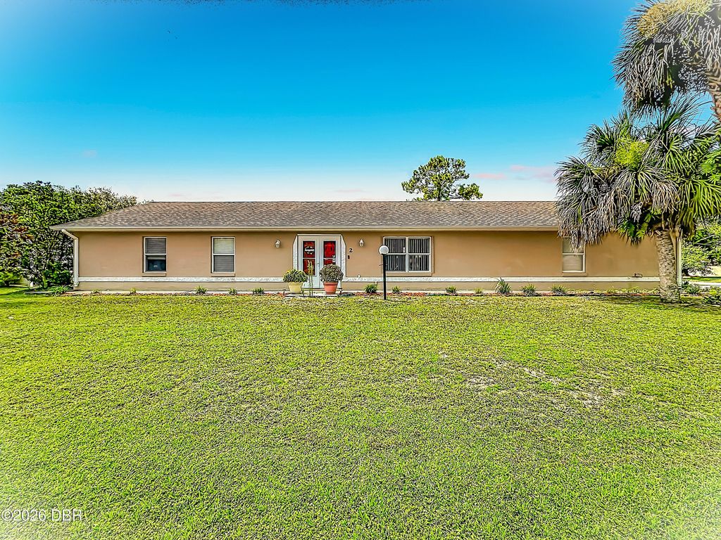 2 Radford Lane, Palm Coast, FL 32164