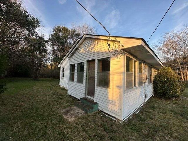 509 E Martin Luther King Boulevard, Jasper, TX 75951