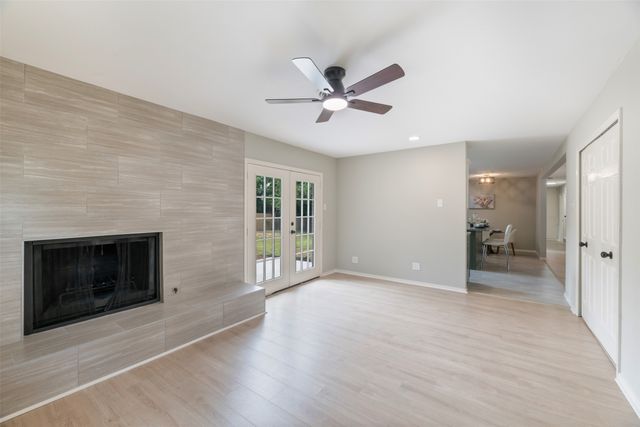 1140 Cavender Drive, Hurst, TX 76053