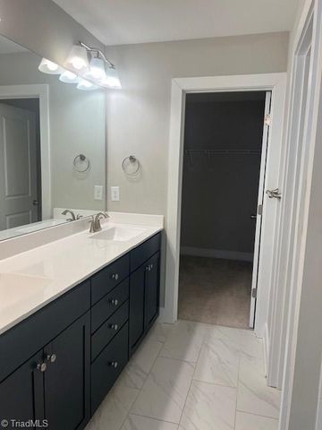 1756 Eastfall Street, Kernersville, NC 27284