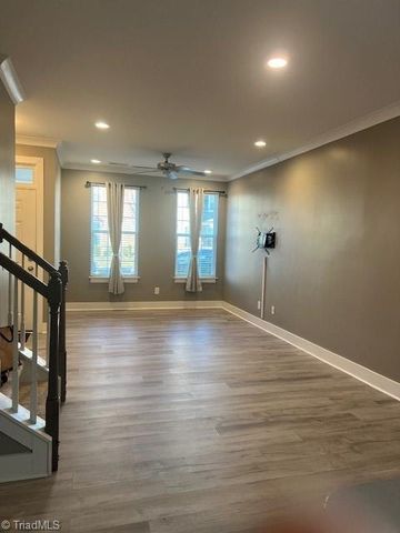 1756 Eastfall Street, Kernersville, NC 27284