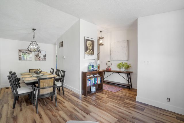 6808 FRANTZ Drive NE, Albuquerque, NM 87109