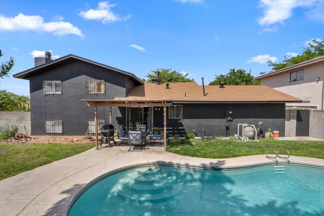 6808 FRANTZ Drive NE, Albuquerque, NM 87109