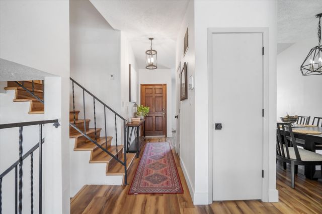 6808 FRANTZ Drive NE, Albuquerque, NM 87109