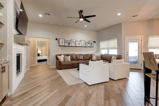 6617 NW 148th Street, Oklahoma City, OK 73142