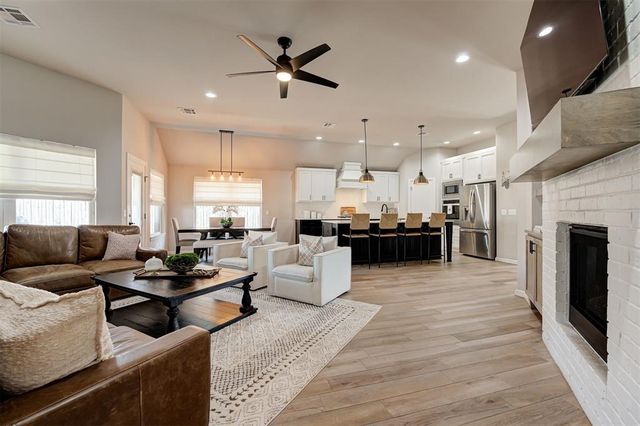 6617 NW 148th Street, Oklahoma City, OK 73142