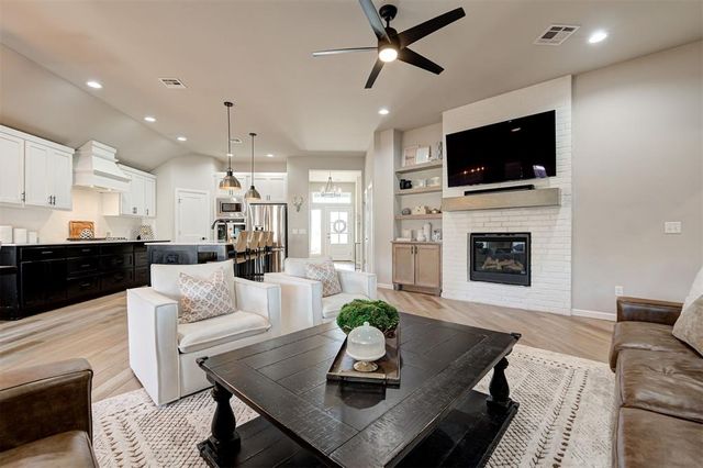 6617 NW 148th Street, Oklahoma City, OK 73142