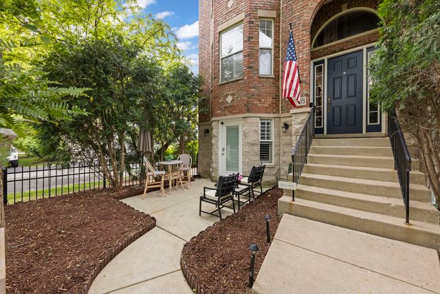 928 Shandrew Drive 928, Naperville, IL 60540