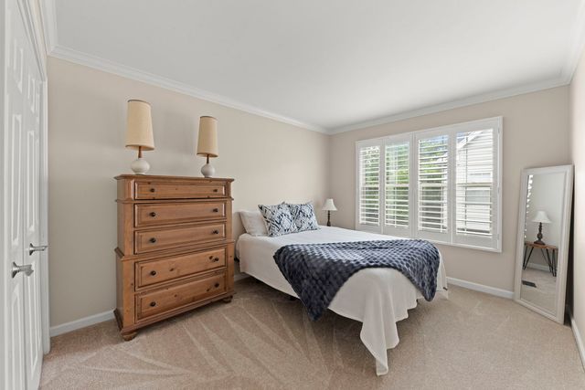 928 Shandrew Drive 928, Naperville, IL 60540