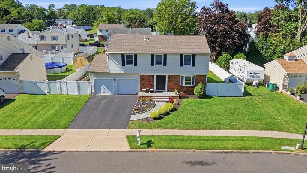 8 NANCIA CT, FALLSINGTON, PA 19054 — photo 5