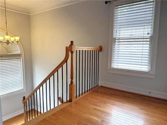 871 Lenox Ct NE, Atlanta, GA 30324