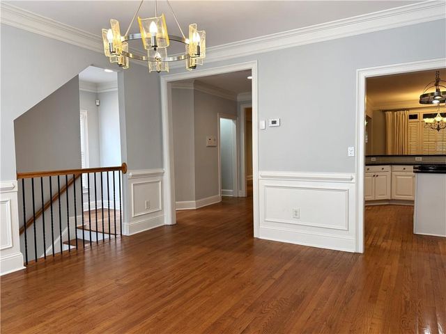 871 Lenox Ct NE, Atlanta, GA 30324