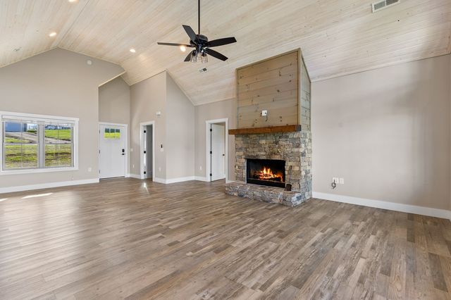 369 Mason Farm Road, Blairsville, GA 30512