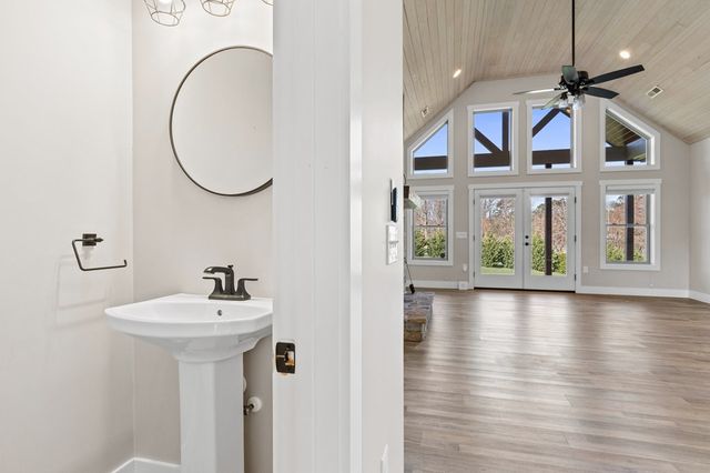 369 Mason Farm Road, Blairsville, GA 30512