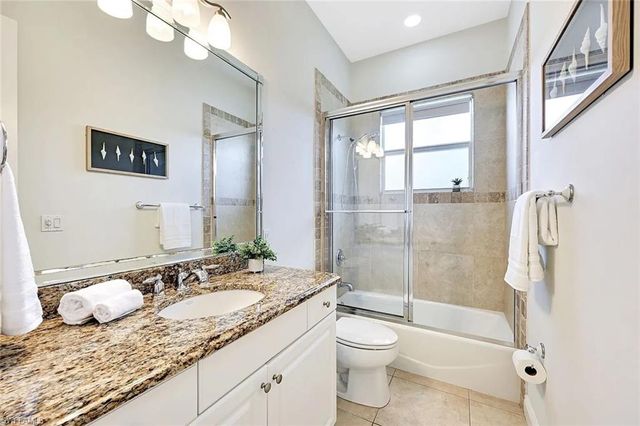 847 98th AVE N, Naples, FL 34108