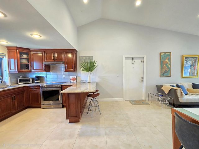 50 SE 12th Street 2260, Boca Raton, FL 33432