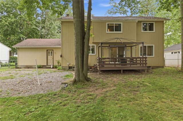 304 Orchard Creek Lane, Greece, NY 14612