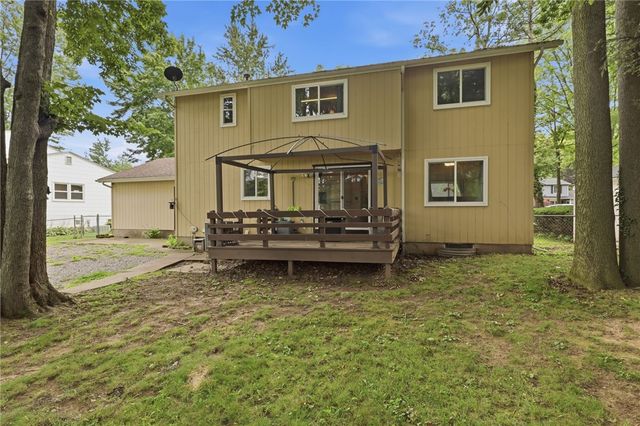 304 Orchard Creek Lane, Greece, NY 14612