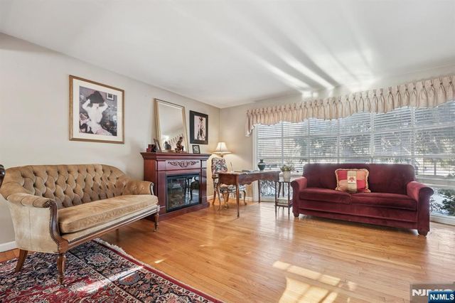 28 Holland Avenue, Demarest, NJ 07627