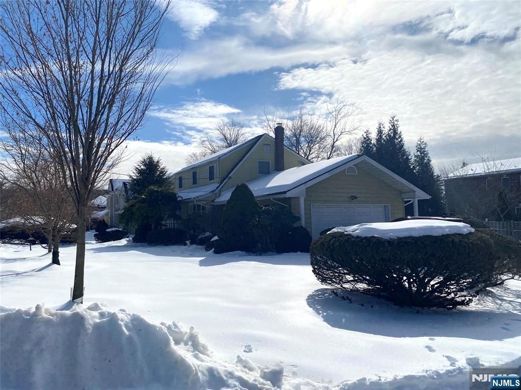 28 Holland Avenue, Demarest, NJ 07627